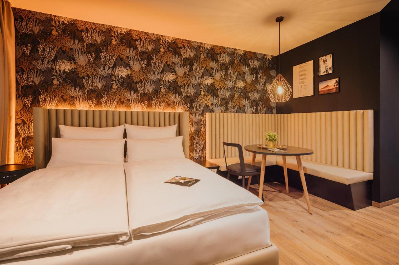Rioca Stuttgart Posto 4 Aparthotel Bagian luar foto