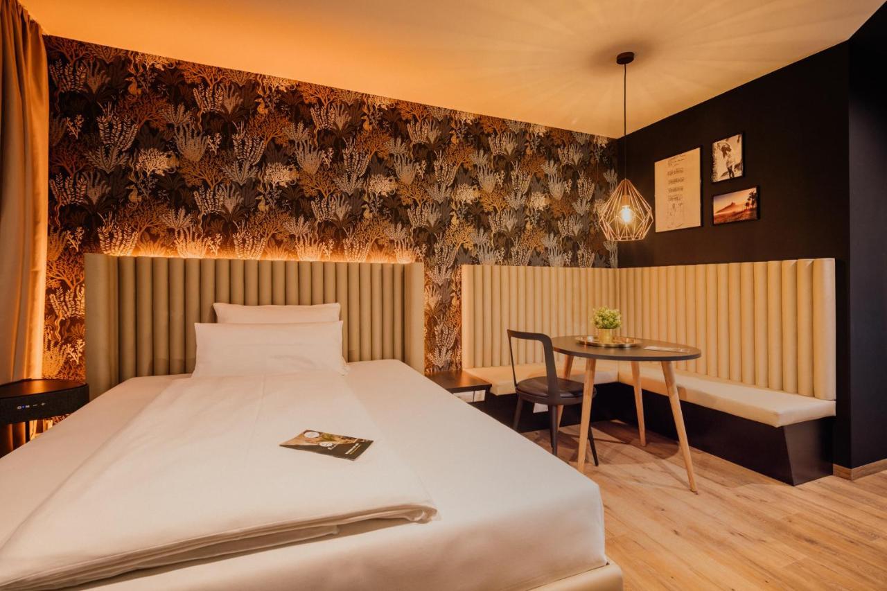 Rioca Stuttgart Posto 4 Aparthotel Bagian luar foto